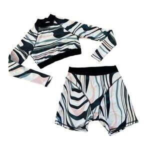 Juju Beez - Long Sleeve Rashguard and Bike Shorts in Green & White Swirl Print